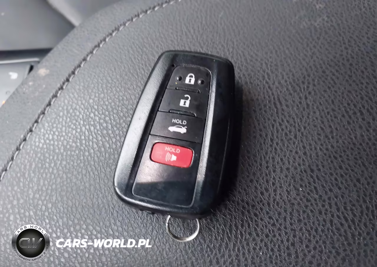 2020 Toyota Camry Xse VIN:4T1K61AK4LU386976 - 11