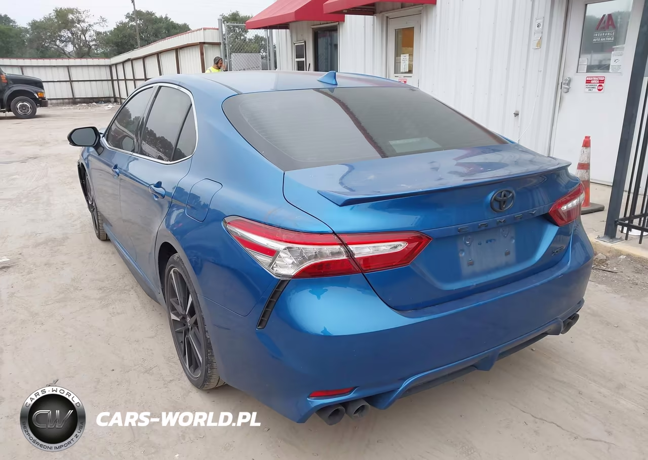 2020 Toyota Camry Xse VIN:4T1K61AK4LU386976 - 3