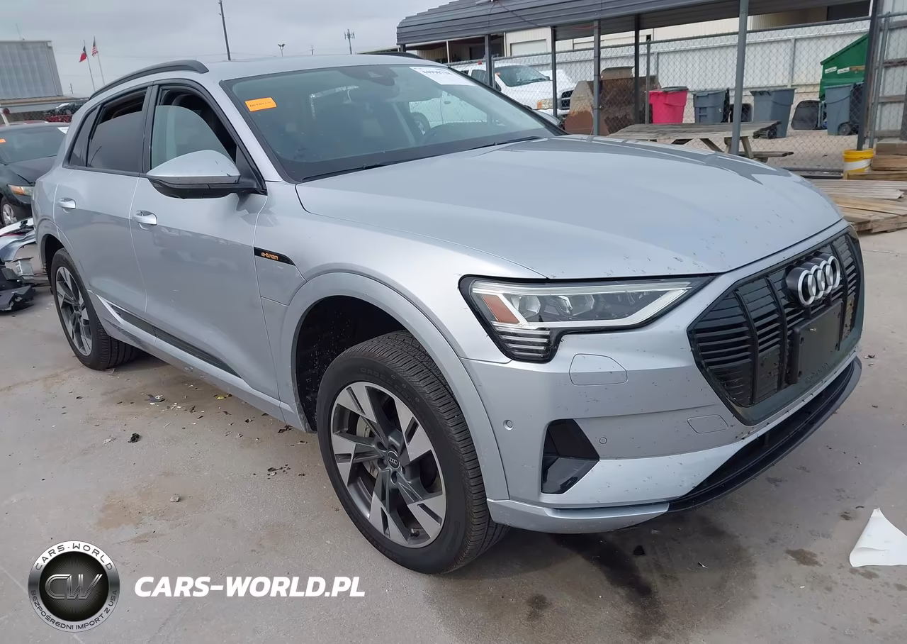 2021 Audi E-Tron Premium Quattro