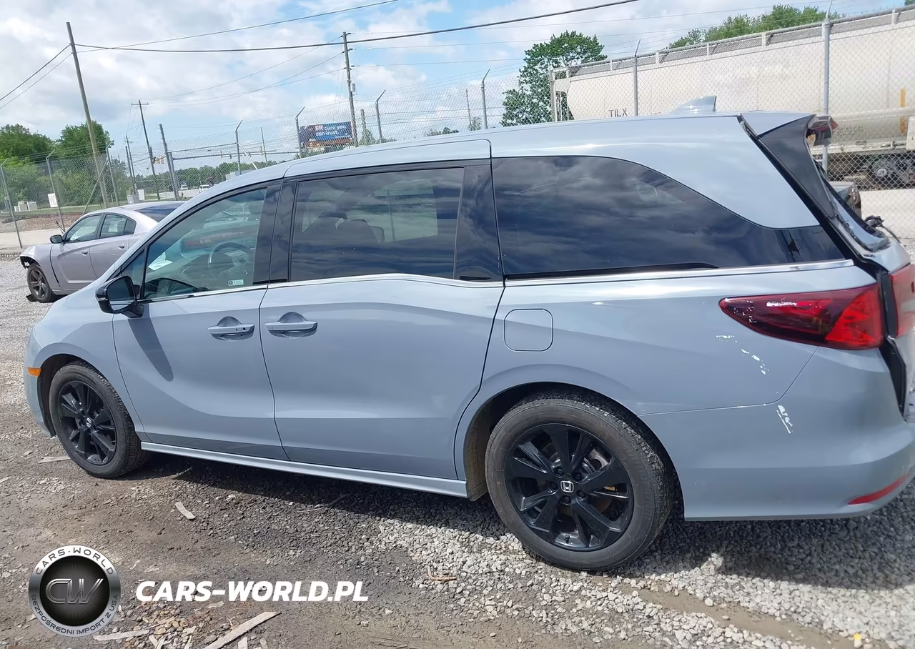 2024 Honda Odyssey Sport VIN:5FNRL6H76RB018357 - 14