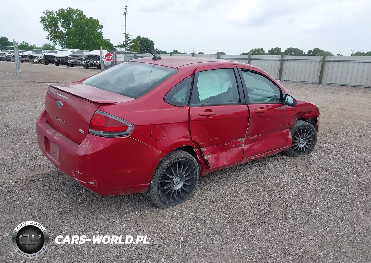 2011 Ford Focus Ses VIN:1FAHP3GN6BW184190 - 4