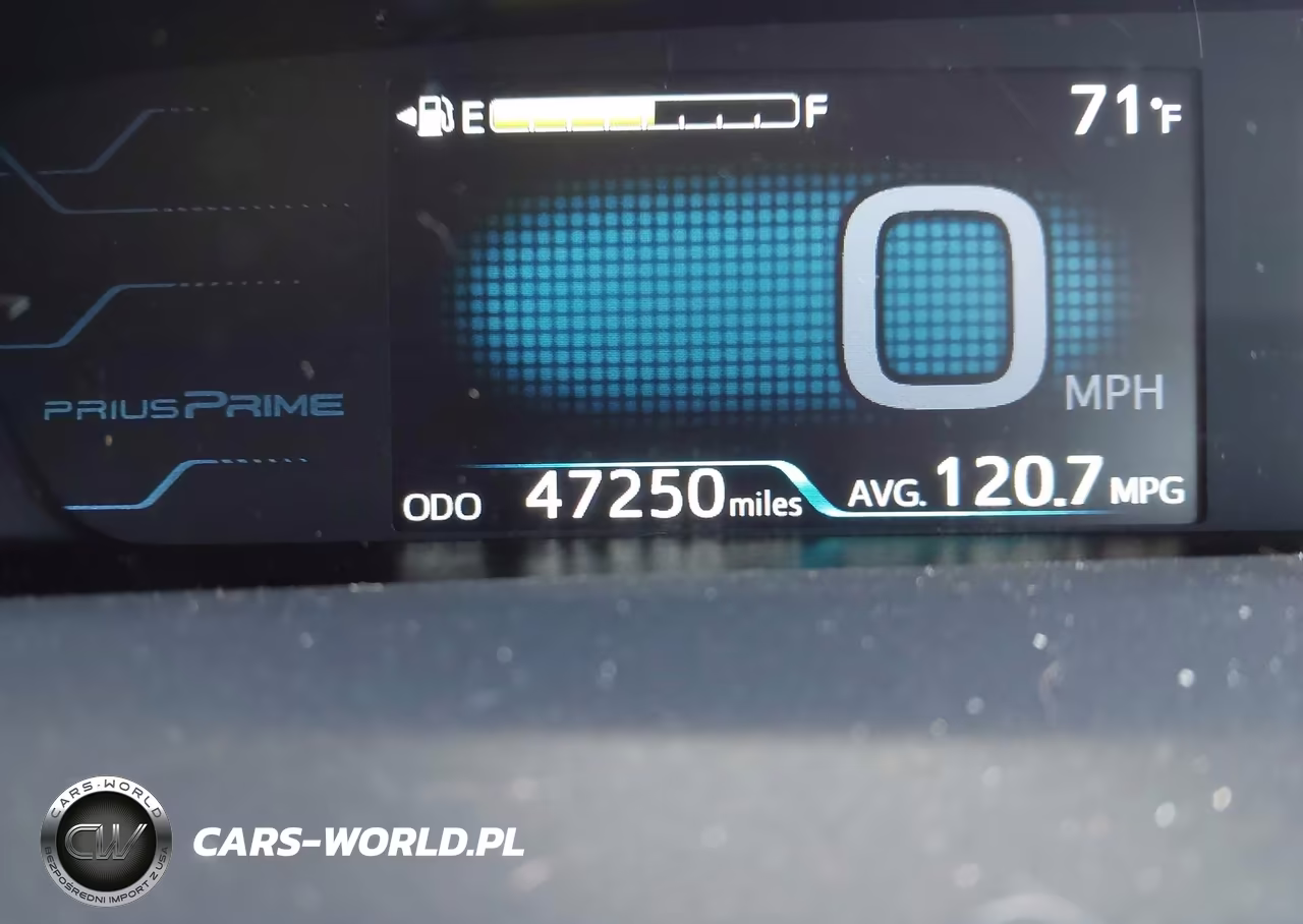 2018 Toyota Prius Prime Premium VIN:JTDKARFP9J3100242 - 16