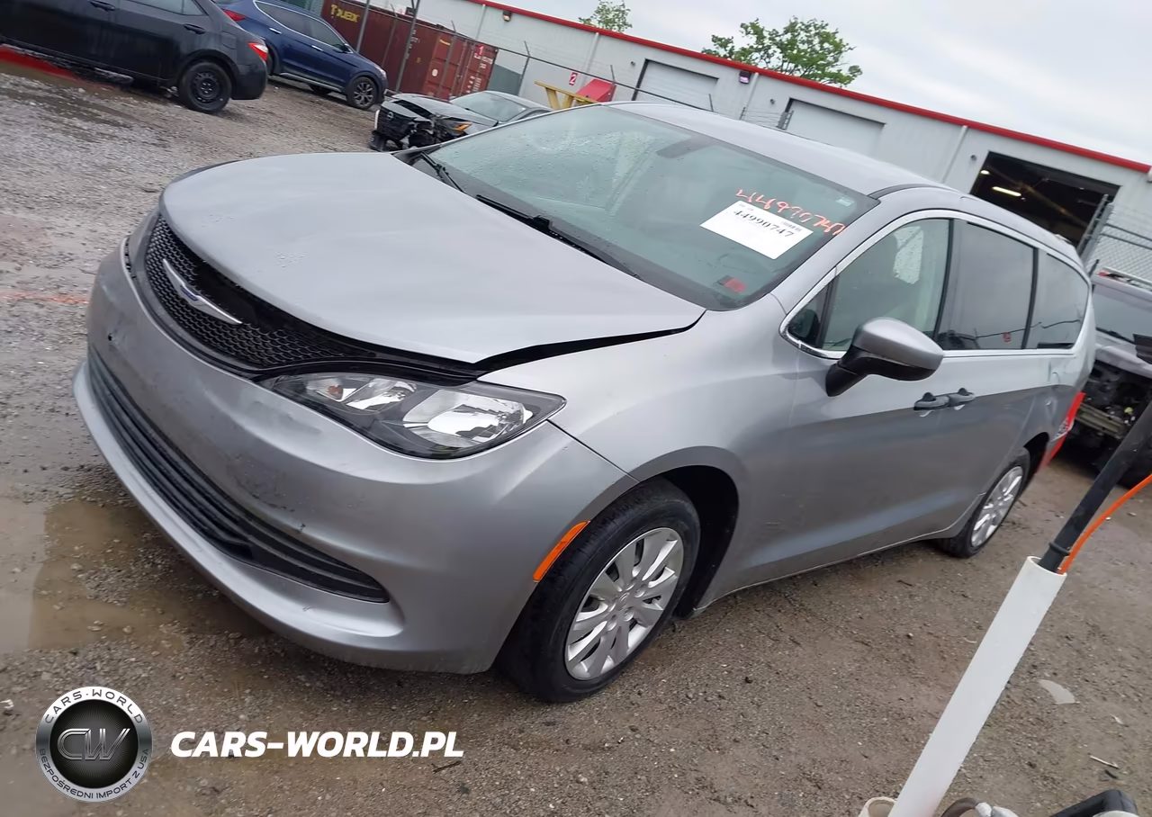 2020 Chrysler Voyager L VIN:2C4RC1AG0LR274678 - 2