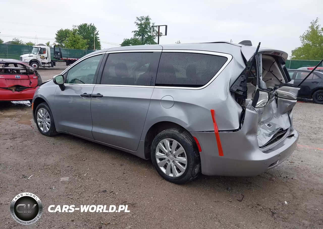 2020 Chrysler Voyager L VIN:2C4RC1AG0LR274678 - 3