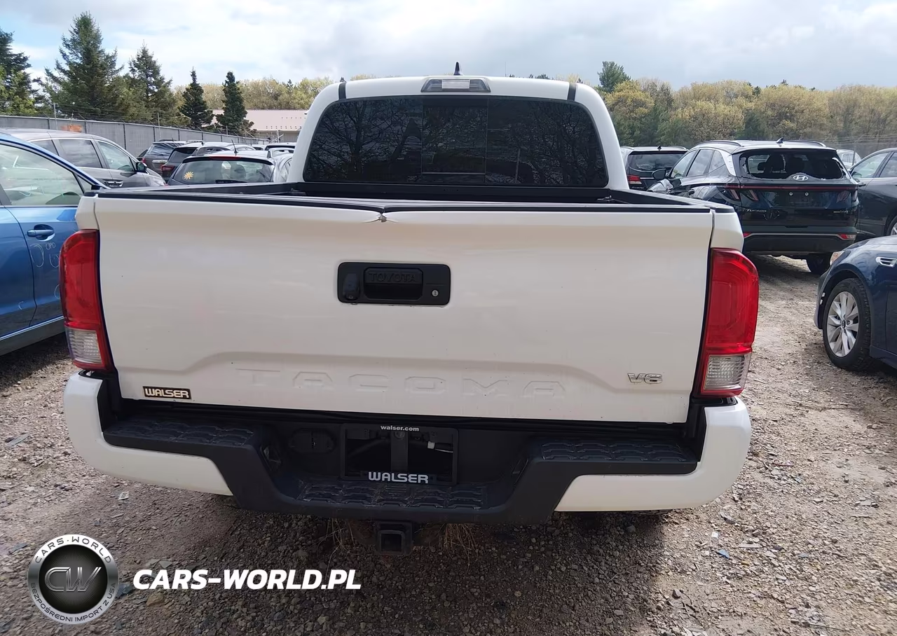 2017 Toyota Tacoma Trd Sport VIN:3TMCZ5AN2HM055245 - 16