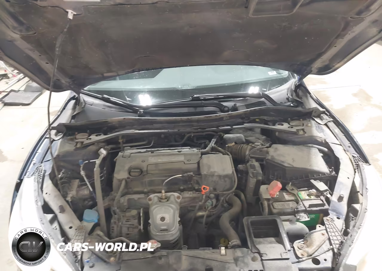 2015 Honda Accord Sport VIN:1HGCR2F53FA217919 - 10