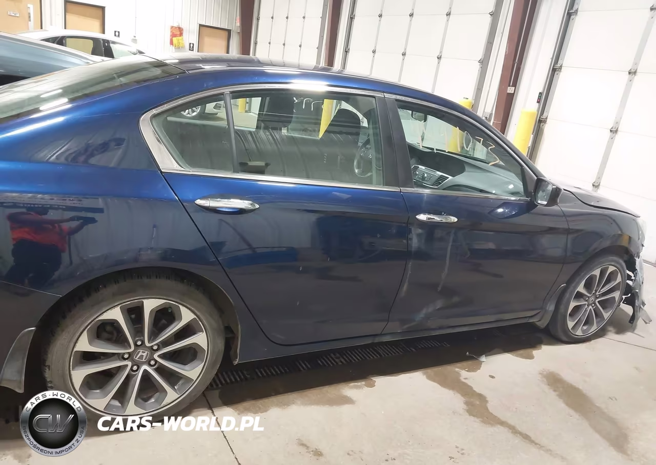 2015 Honda Accord Sport VIN:1HGCR2F53FA217919 - 14