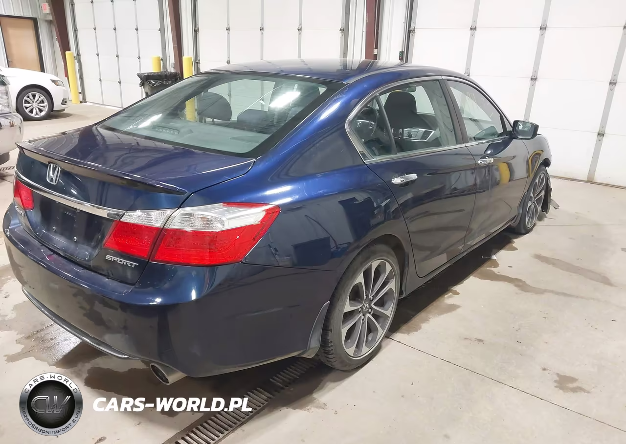 2015 Honda Accord Sport VIN:1HGCR2F53FA217919 - 4