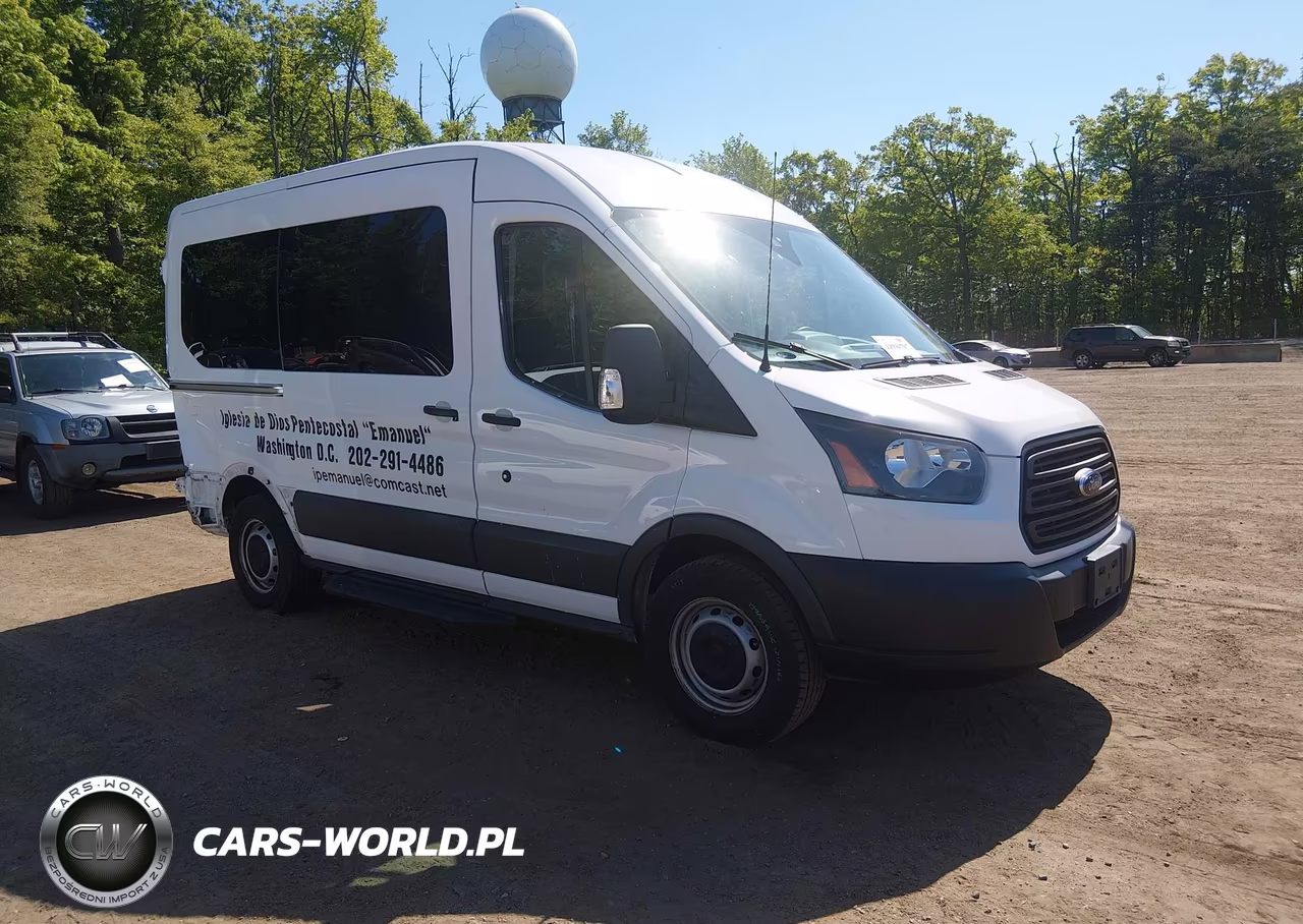 2017 Ford Transit-150 Xl