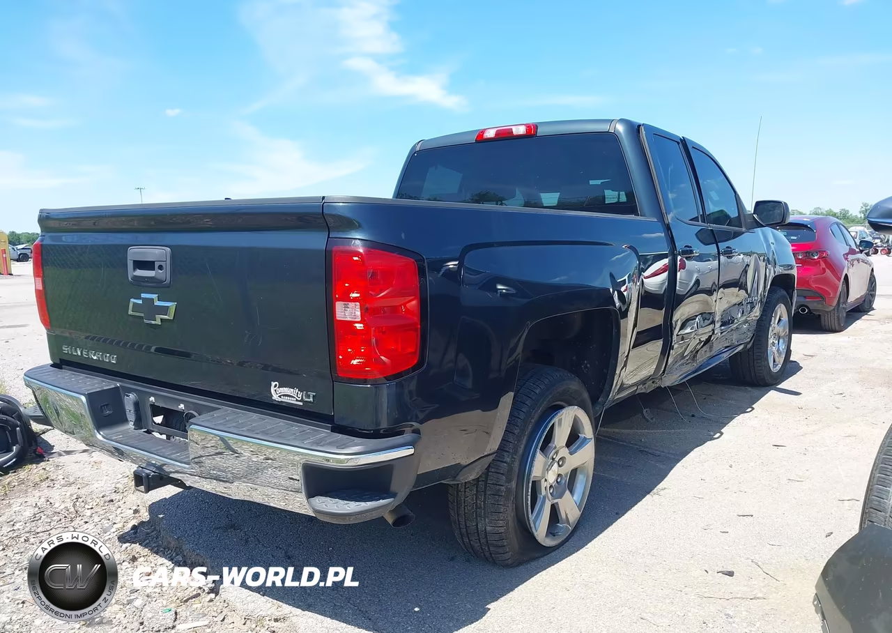 2018 Chevrolet Silverado 1500 1Lt VIN:1GCRCREC6JZ183729 - 4
