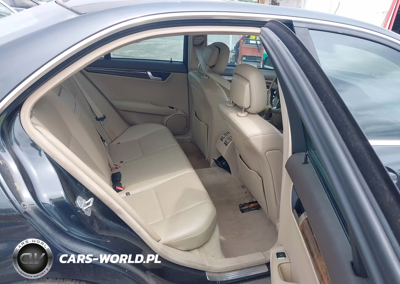 2012 Mercedes-Benz C 250 Sport VIN:WDDGF4HB7CA612999 - 8