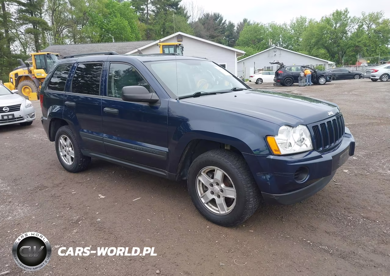 2005 Jeep Grand Cherokee Laredo