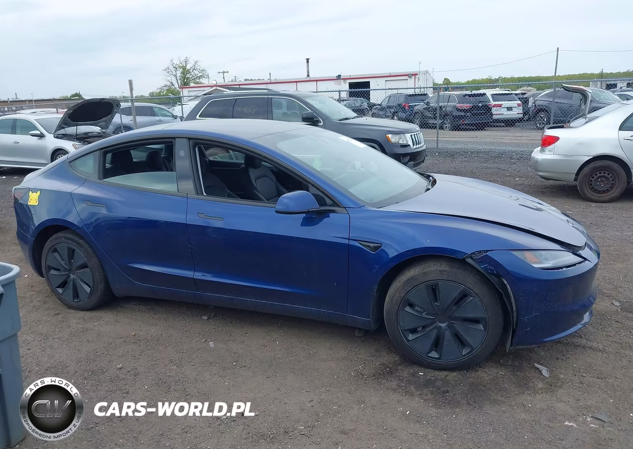 2025 Tesla Model 3 Long Range Rear-Wheel Drive-Standard Rear-Wheel Drive VIN:5YJ3E1EAXSF984364 - 12