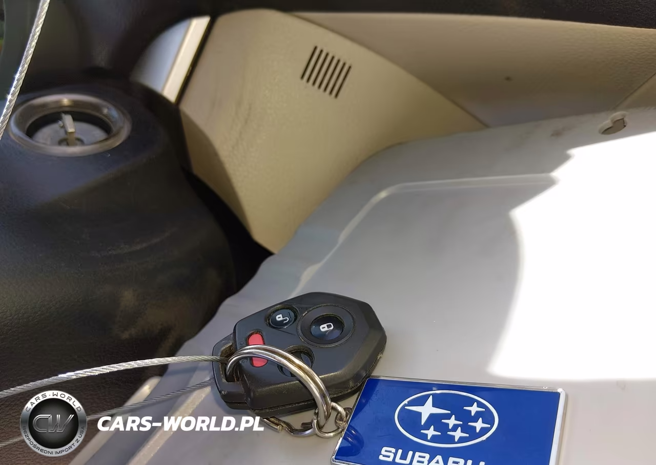 2013 Subaru Outback 2.5I Premium VIN:4S4BRBCCXD3293793 - 11