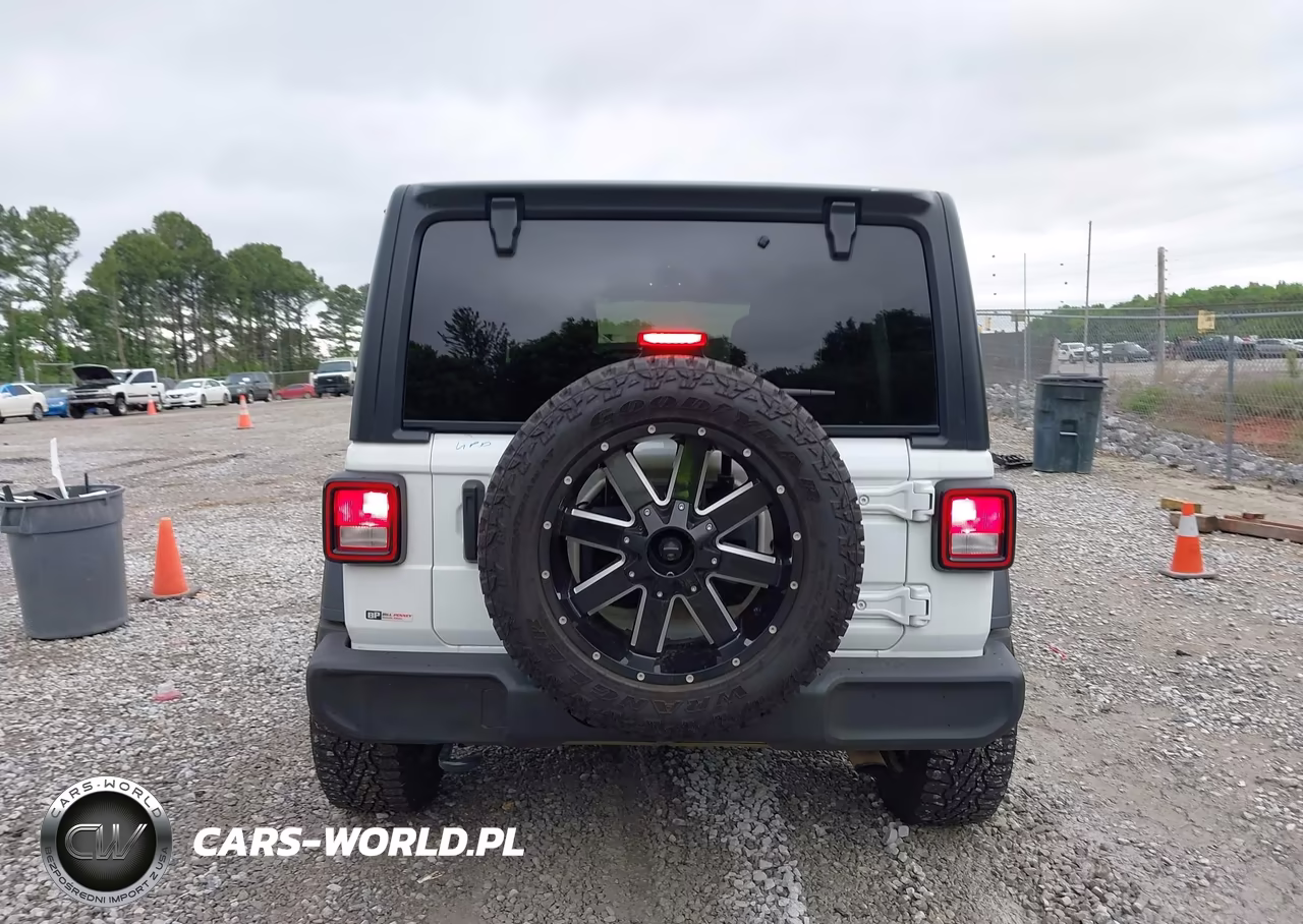 2021 Jeep Wrangler Unlimited Sport S 4X4 VIN:1C4HJXDN3MW577753 - 16