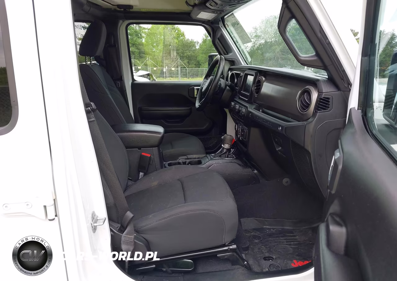 2021 Jeep Wrangler Unlimited Sport S 4X4 VIN:1C4HJXDN3MW577753 - 5