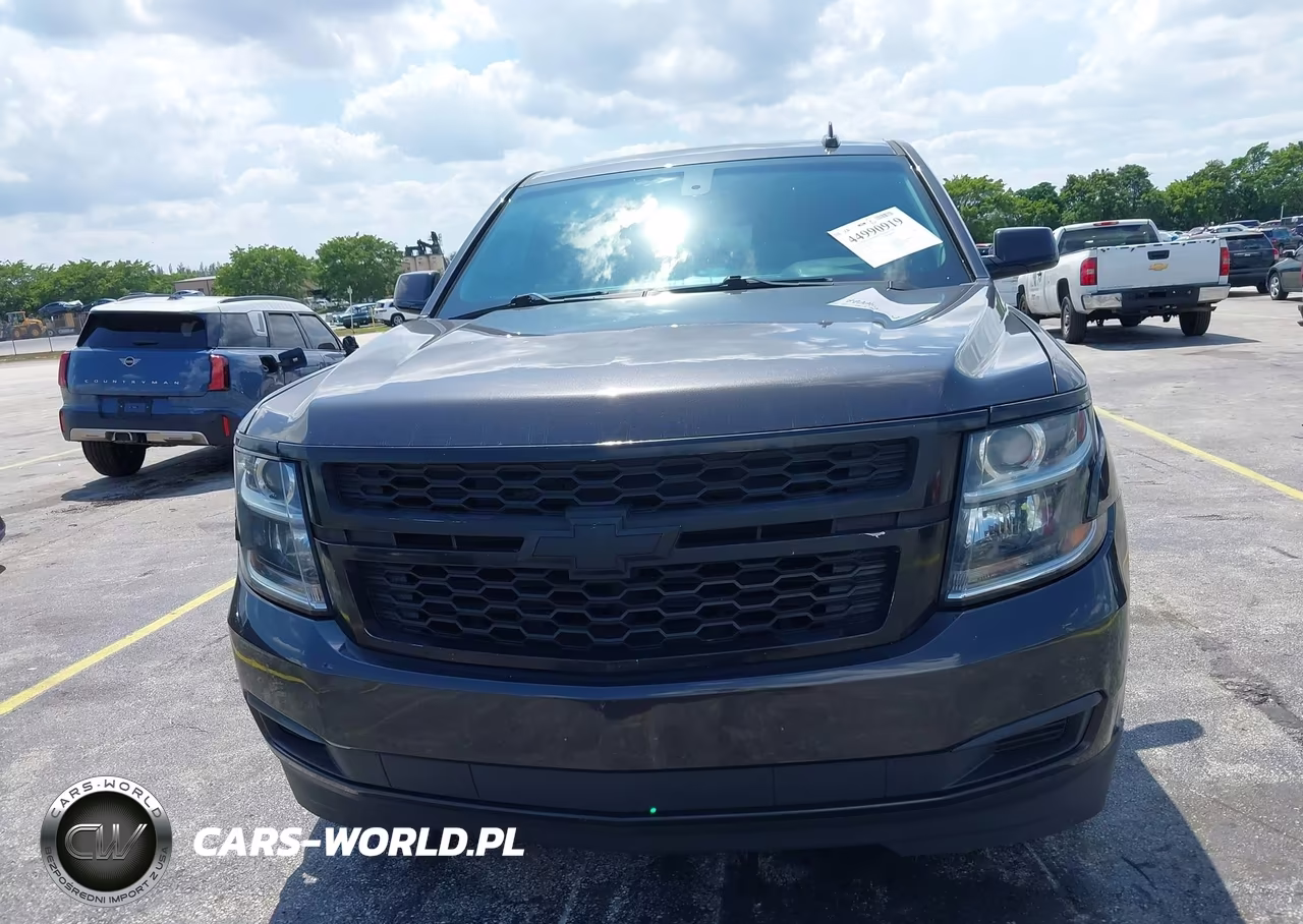 2018 Chevrolet Suburban Ls VIN:1GNSCGKC4JR262169 - 13