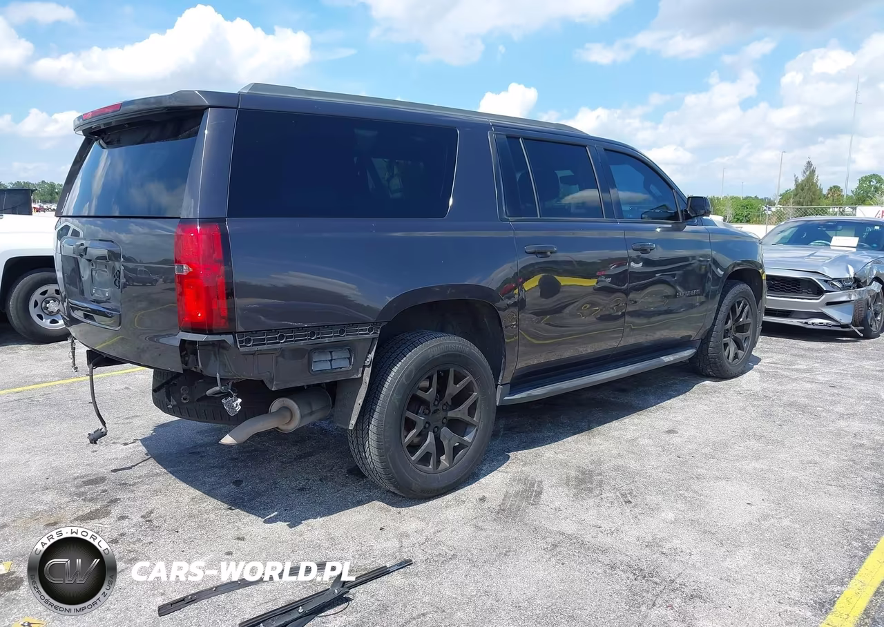 2018 Chevrolet Suburban Ls VIN:1GNSCGKC4JR262169 - 4