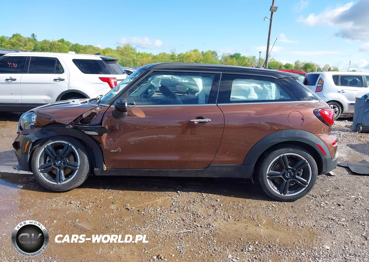 2016 Mini Paceman Cooper S VIN:WMWSS7C50GWN70801 - 14