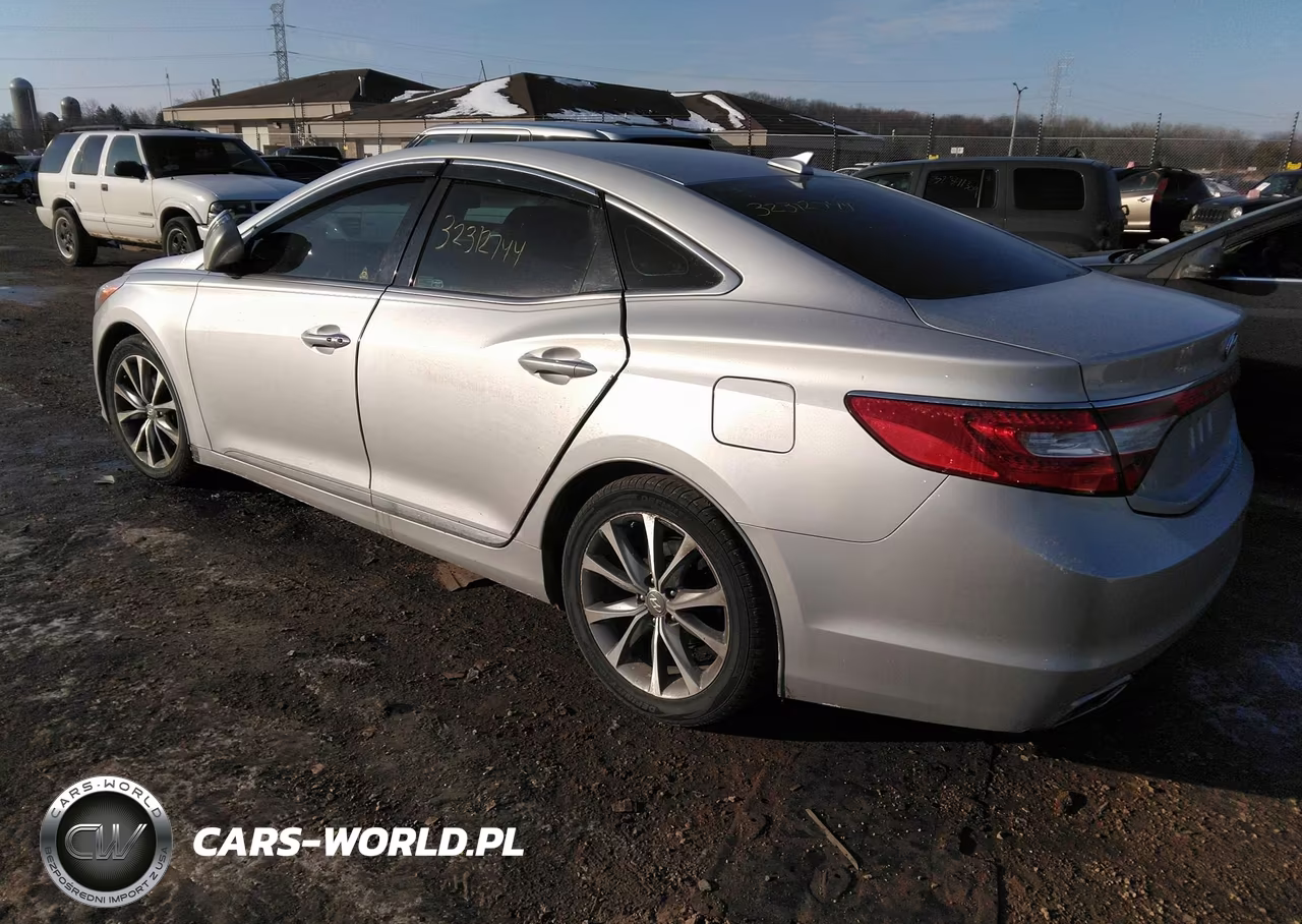 2017 Hyundai Azera VIN:KMHFG4JG6HA583376 - 3