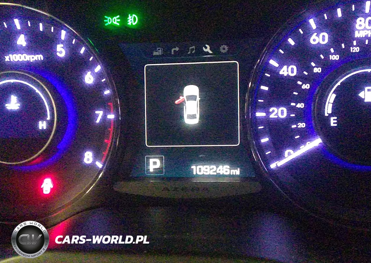 2017 Hyundai Azera VIN:KMHFG4JG6HA583376 - 7