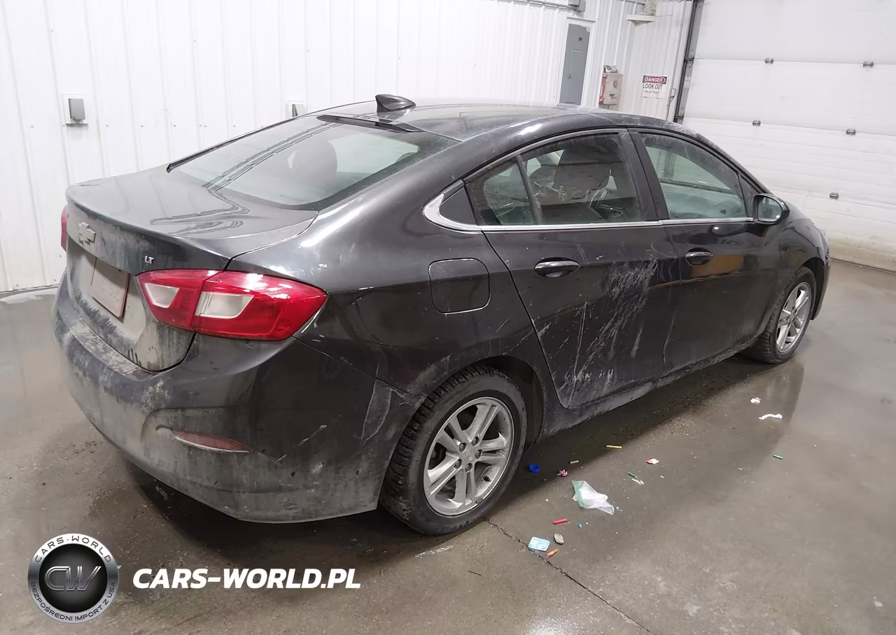 2017 Chevrolet Cruze Lt Auto VIN:1G1BE5SM6H7106200 - 4