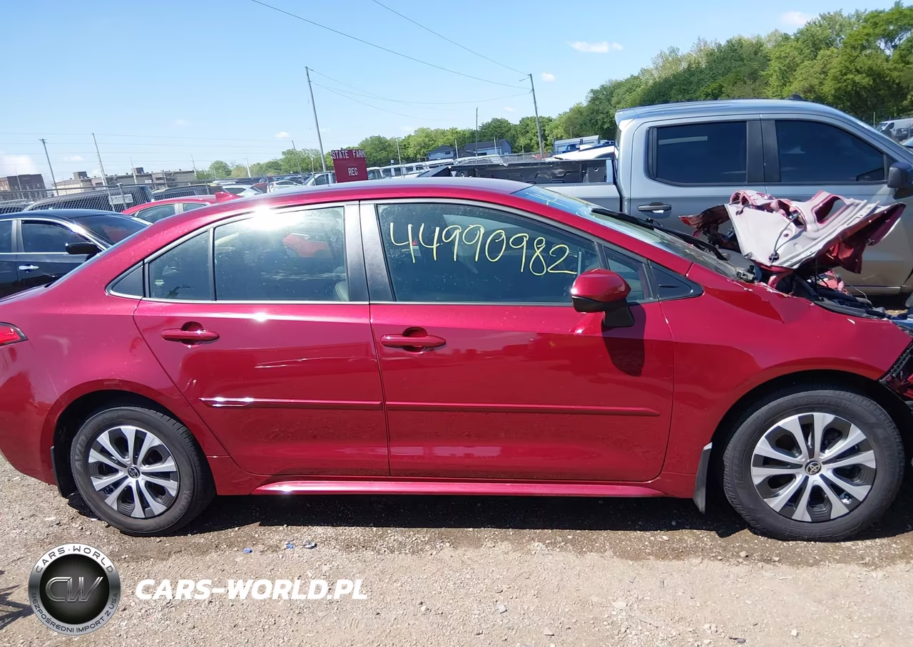 2022 Toyota Corolla Hybrid Le VIN:JTDEAMDE9NJ060652 - 13