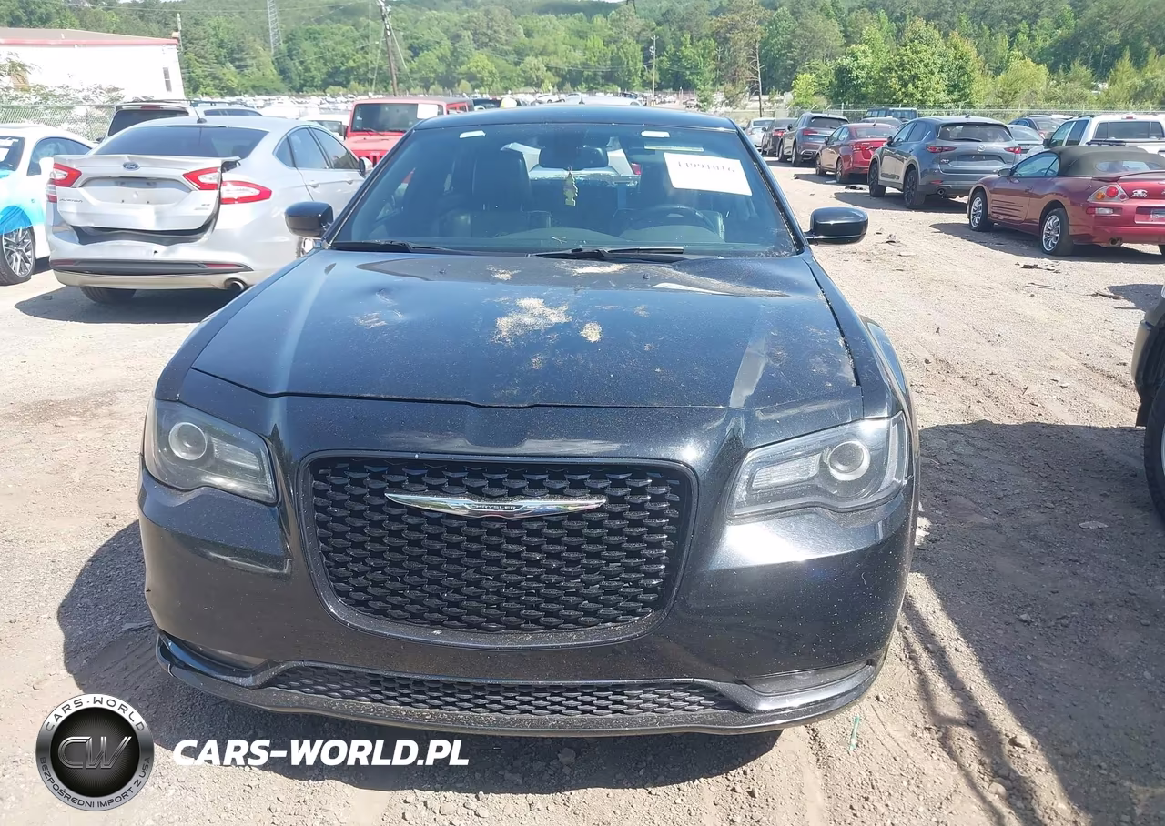 2015 Chrysler 300 300S VIN:2C3CCABG8FH908788 - 12