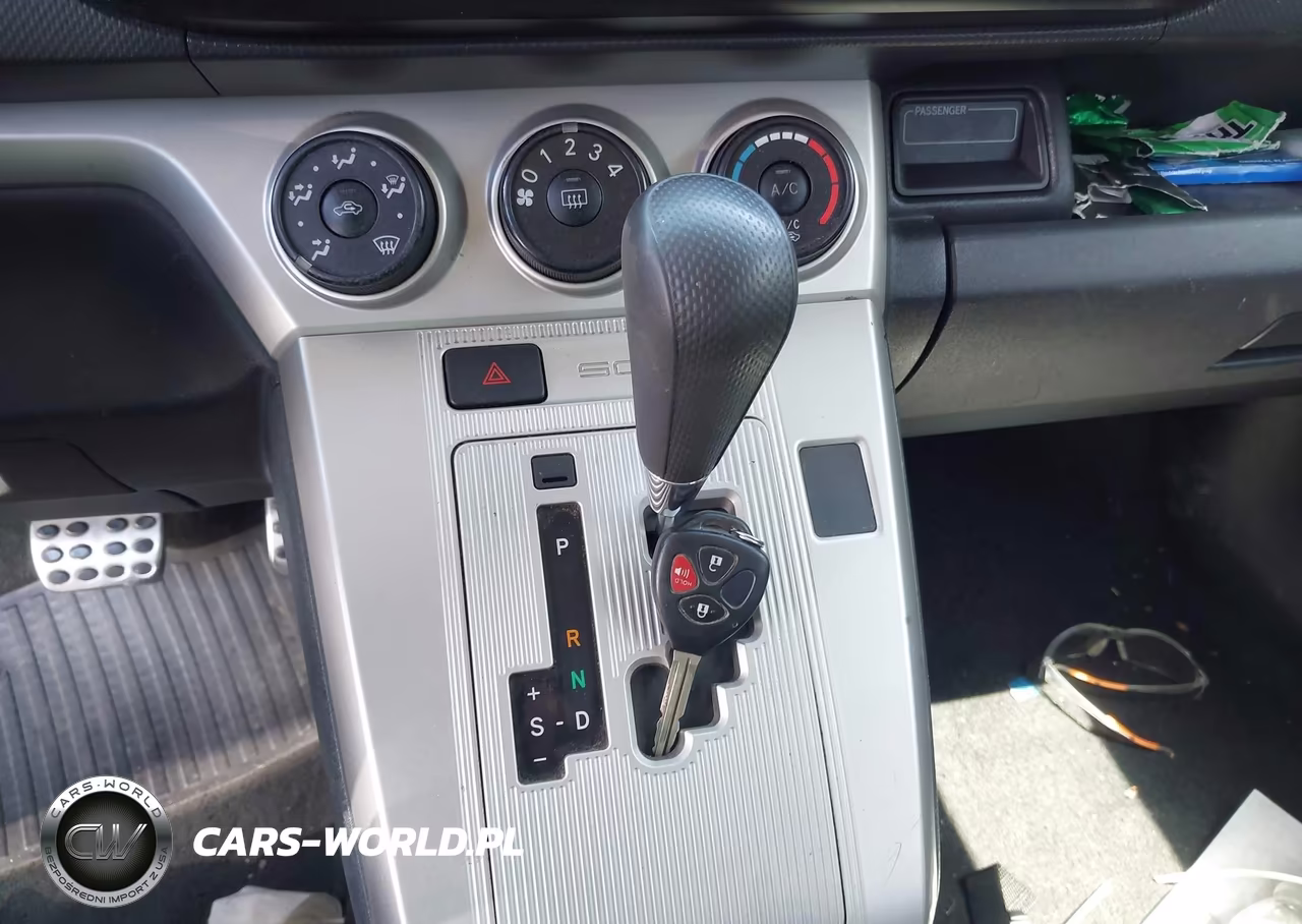 2008 Scion Xb VIN:JTLKE50E681060670 - 11