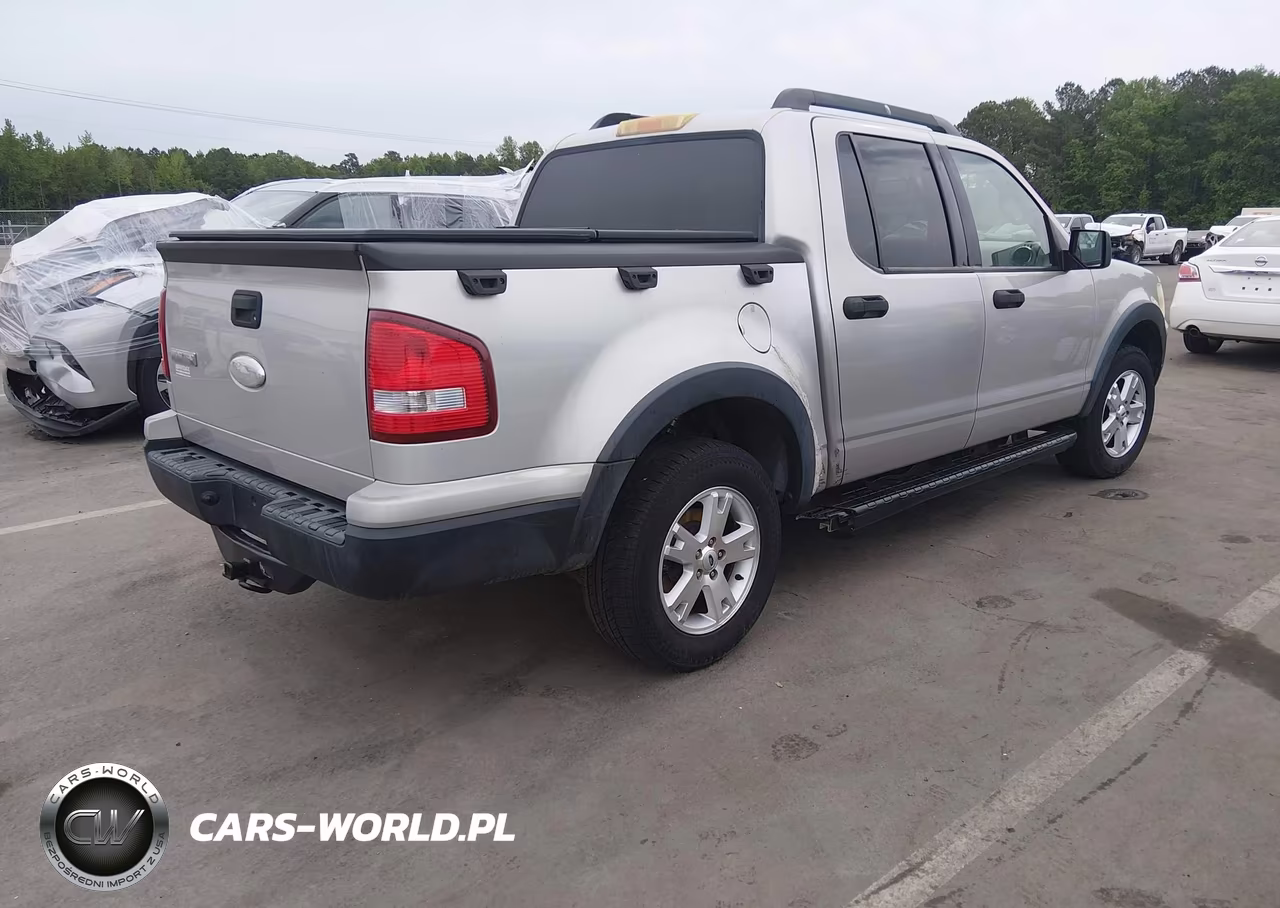 2007 Ford Explorer Sport Trac Xlt VIN:1FMEU31K57UA13319 - 4