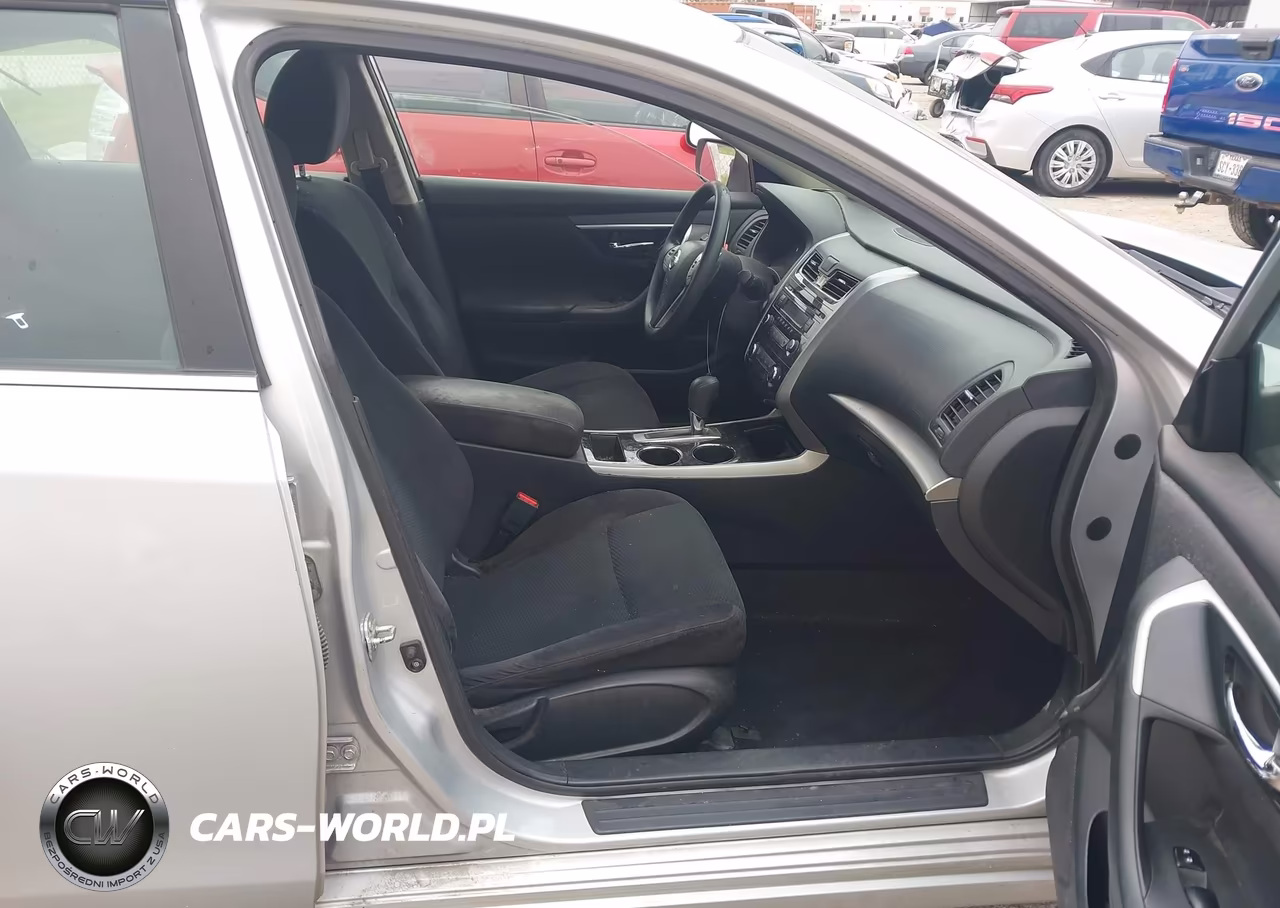 2014 Nissan Altima 2.5 S VIN:1N4AL3AP1EC136612 - 5