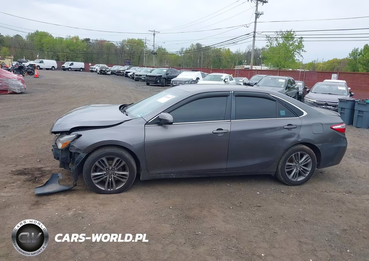 2015 Toyota Camry Se VIN:4T1BF1FK9FU984896 - 14
