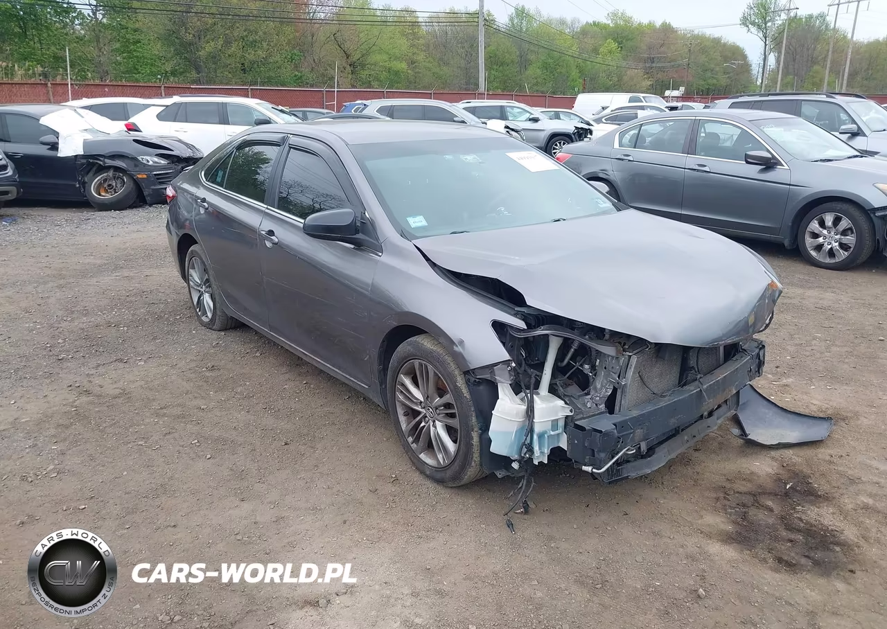 2015 Toyota Camry Se VIN:4T1BF1FK9FU984896 - 17