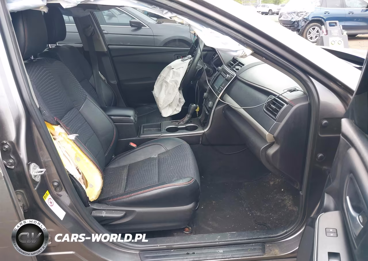 2015 Toyota Camry Se VIN:4T1BF1FK9FU984896 - 5