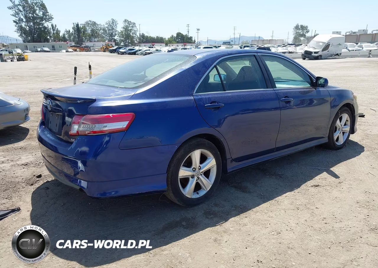 2010 Toyota Camry Se VIN:4T1BF3EK8AU573365 - 4