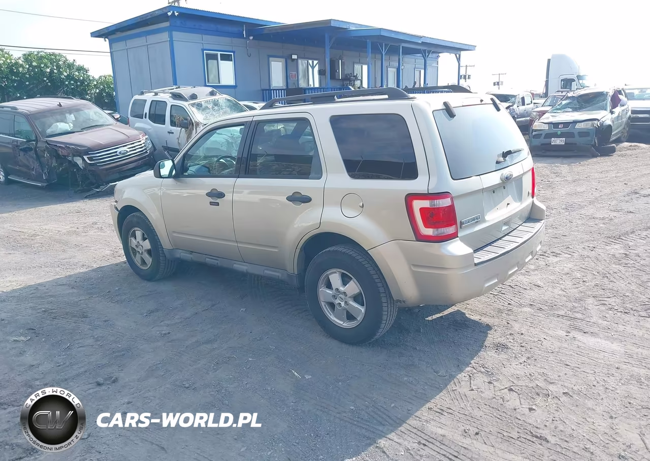 2012 Ford Escape Xlt VIN:1FMCU9DG9CKB42994 - 3