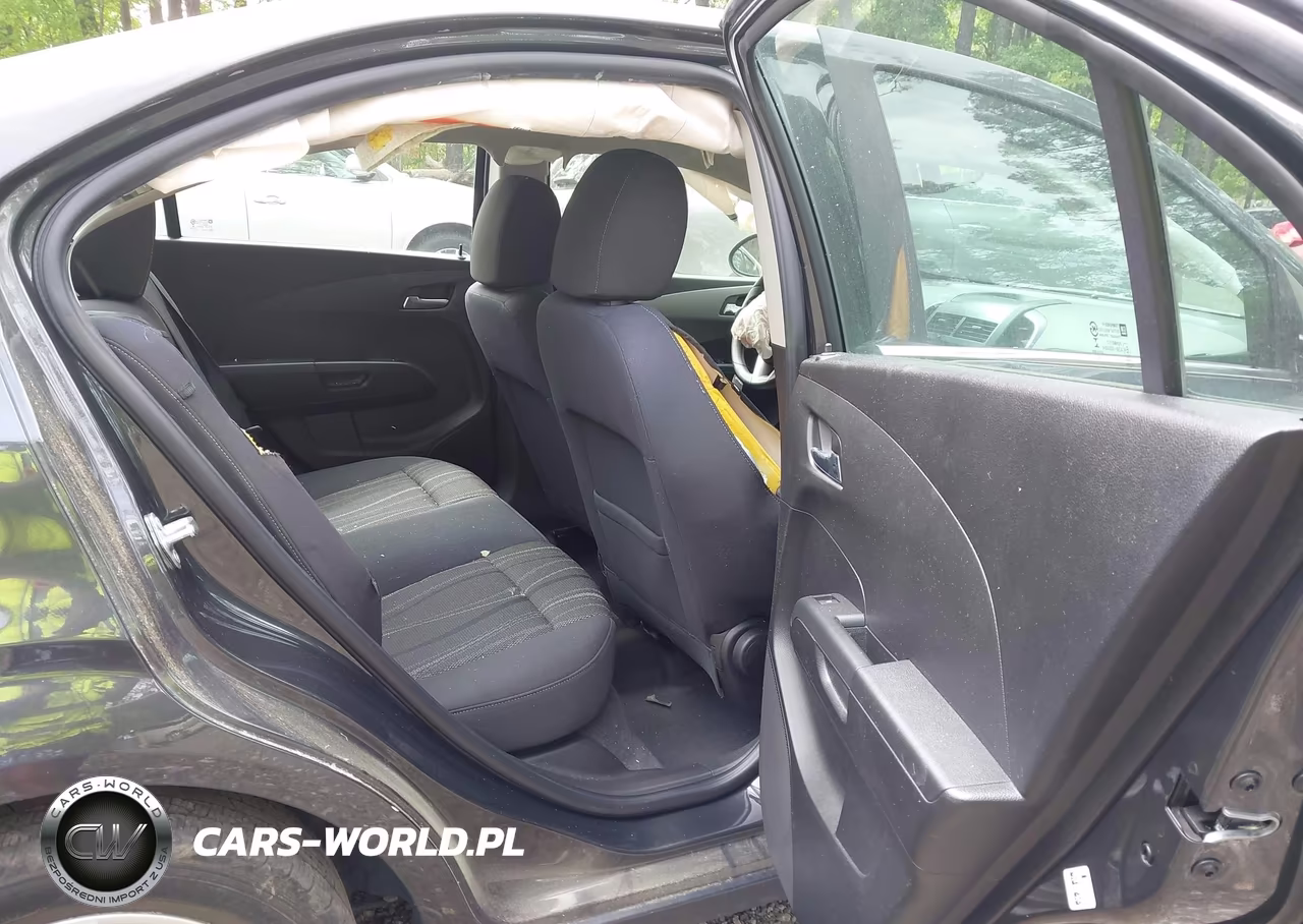 2015 Chevrolet Sonic Lt Auto VIN:1G1JC5SG6F4210924 - 8