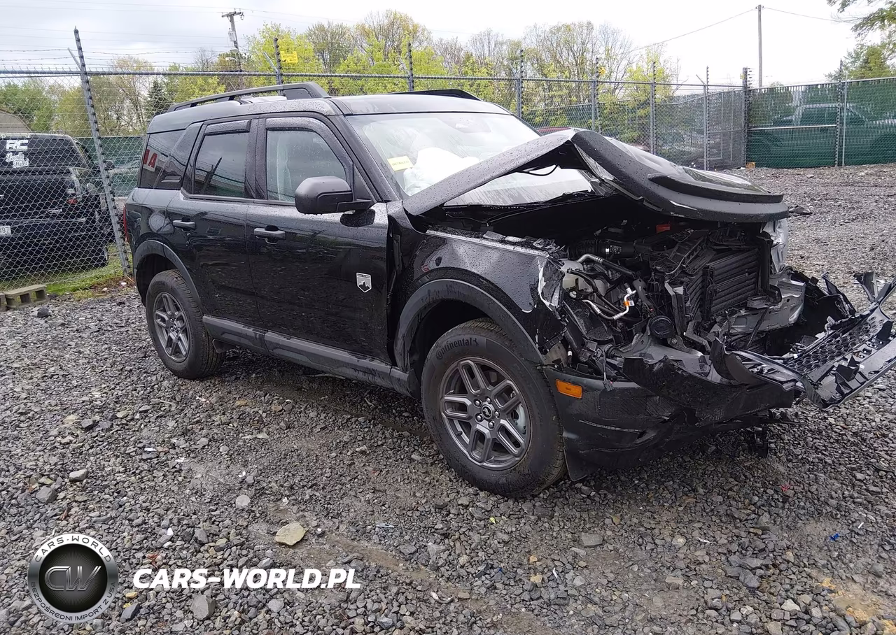2025 Ford Bronco Sport Big Bend – zdjęcie 1 z 17
