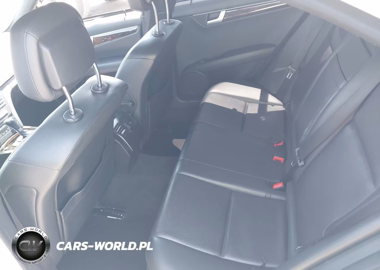 2014 Mercedes-Benz C 250 Sport VIN:WDDGF4HB4EA952971 - 8