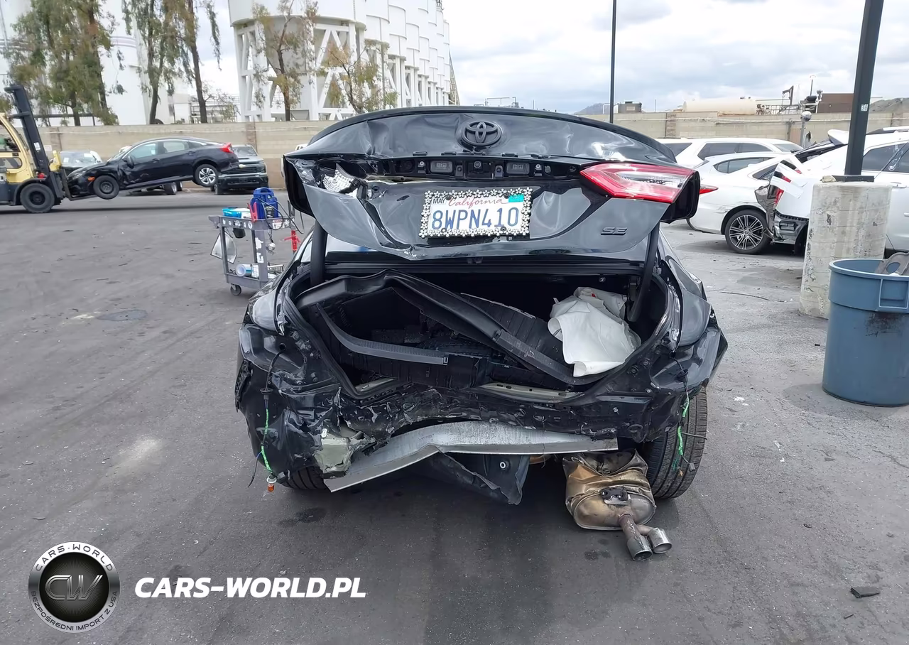 2021 Toyota Camry Se VIN:4T1G11AK8MU580402 - 17