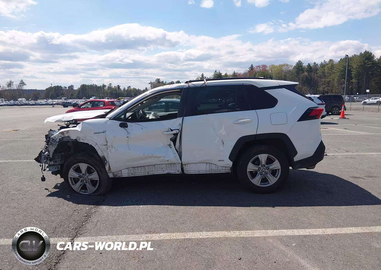 2021 Toyota Rav4 Hybrid Le VIN:2T3MWRFV6MW116490 - 14