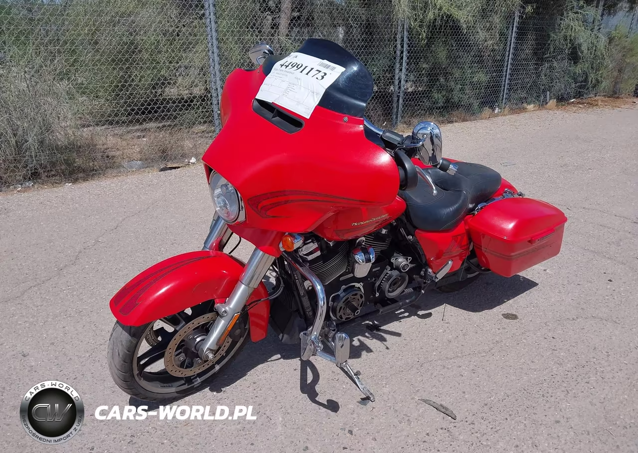 2017 Harley-Davidson Flhxs Street Glide Special VIN:1HD1KRC11HB684417 - 2