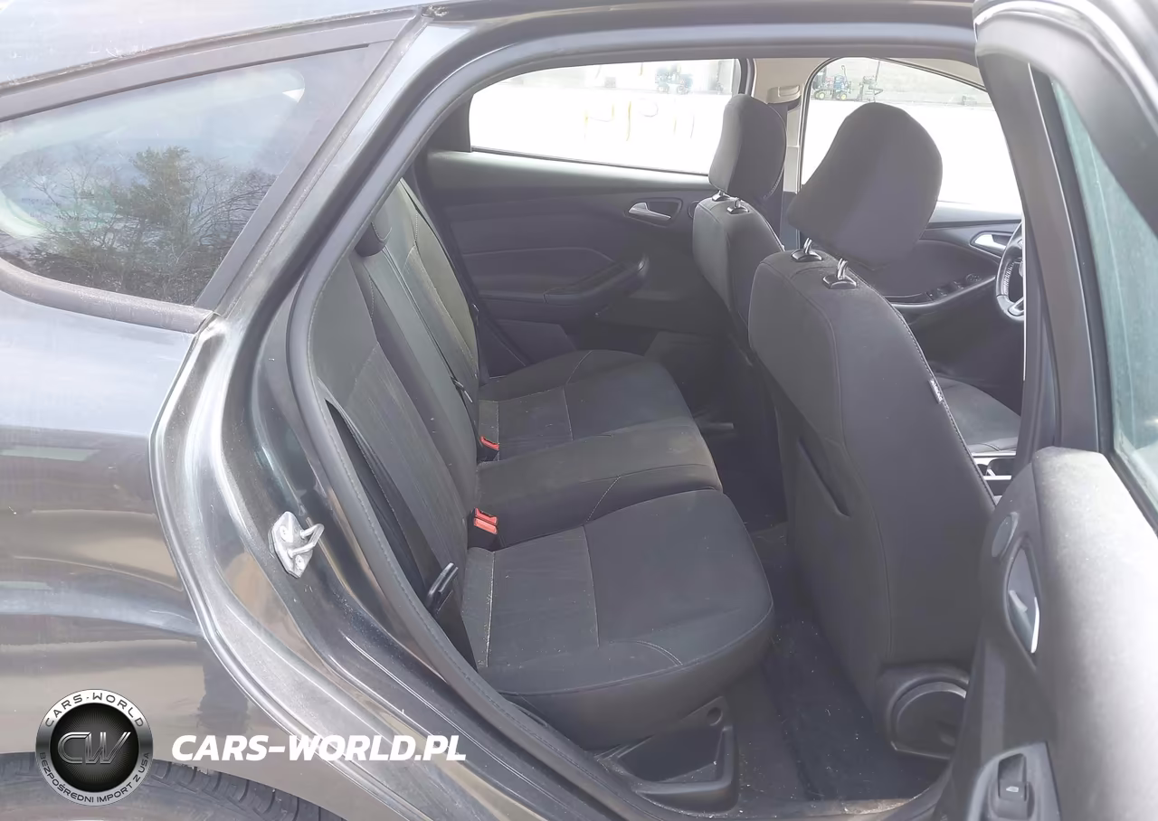 2017 Ford Focus Sel VIN:1FADP3M2XHL326494 - 8