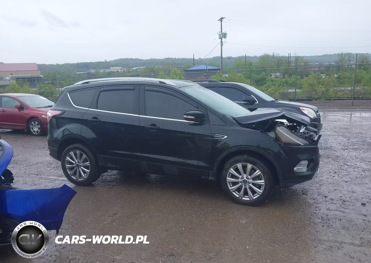 2017 Ford Escape Titanium VIN:1FMCU9JD9HUC05968 - 13