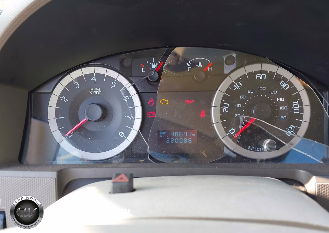 2010 Ford Escape Xls VIN:1FMCU9C79AKC63524 - 7