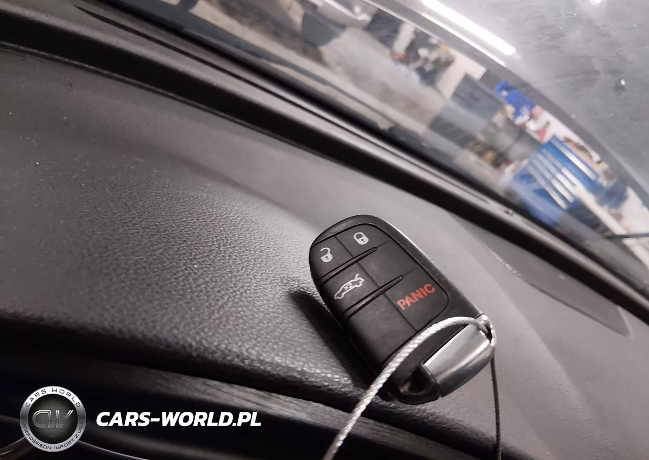 2015 Chrysler 200 Limited VIN:1C3CCCAB6FN682162 - 11