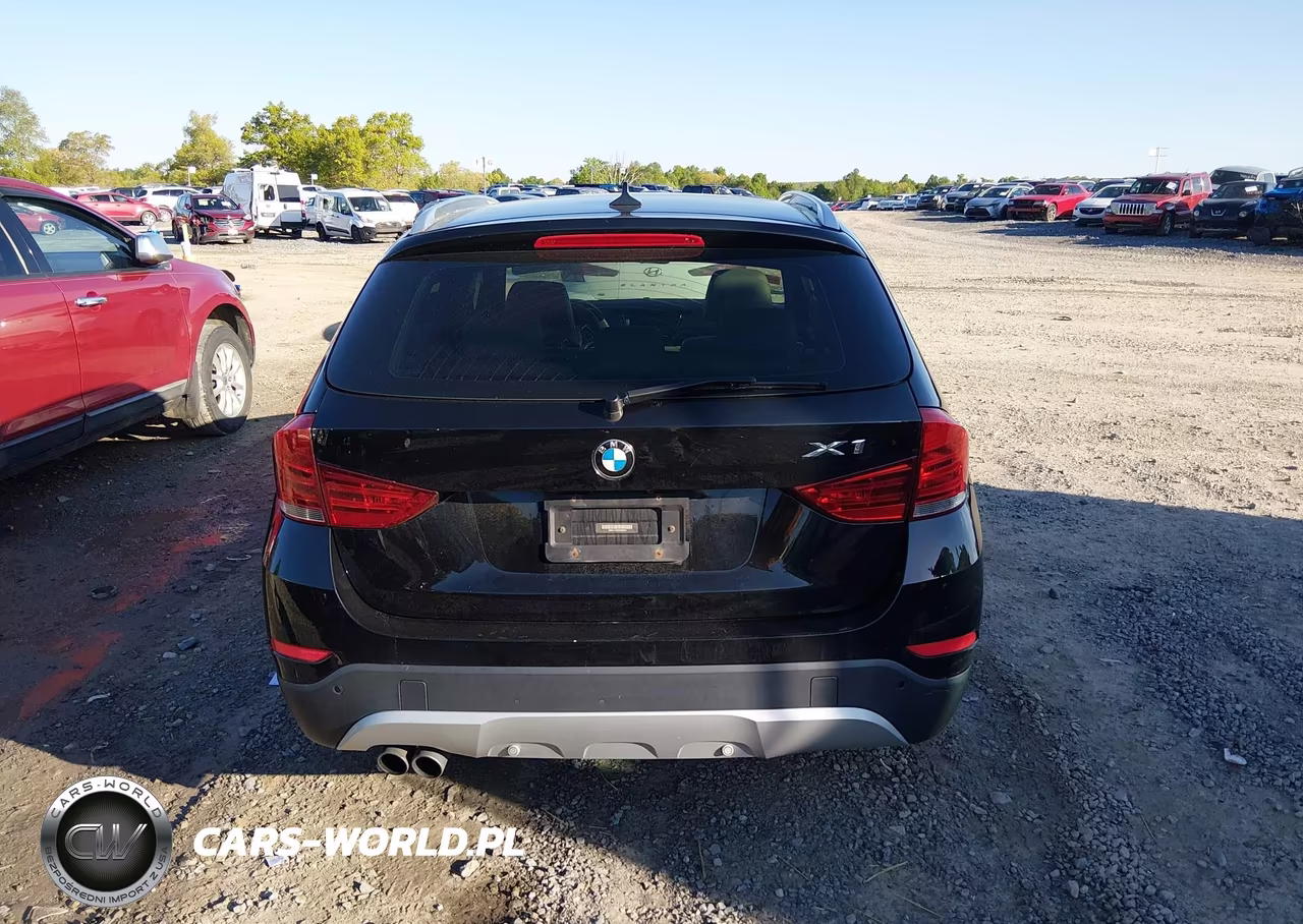 2013 BMW X1 xDrive28I VIN:WBAVL1C57DVR82819 - 17