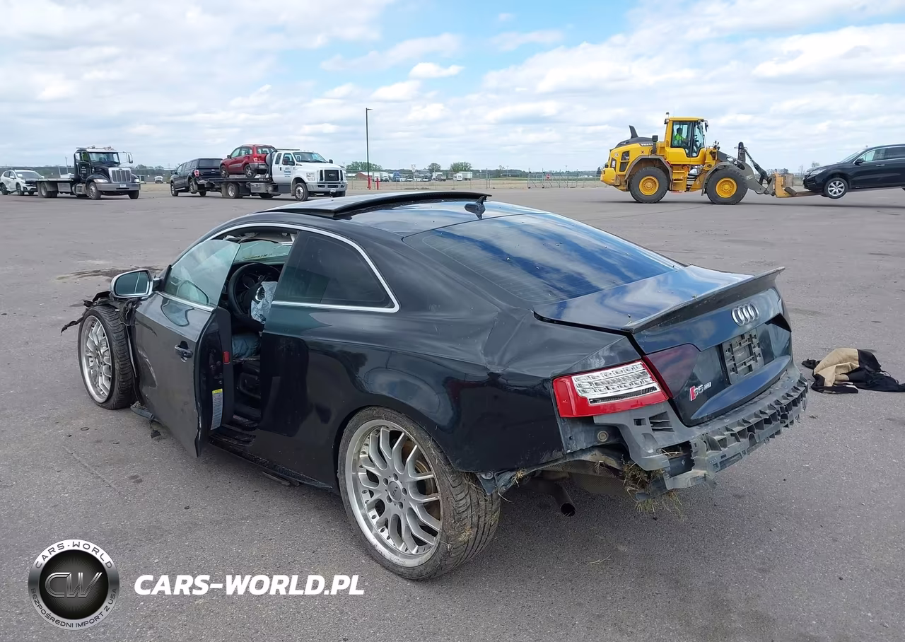 2011 Audi S5 4.2 Premium Plus VIN:WAUCVAFR1BA011240 - 3