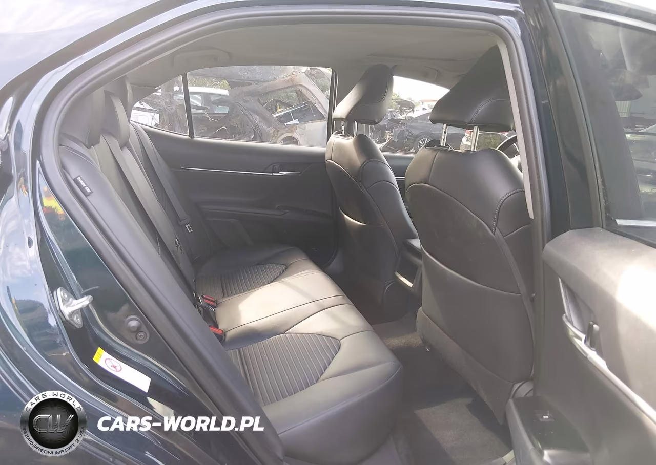 2019 Toyota Camry Se VIN:4T1B11HK0KU725526 - 8