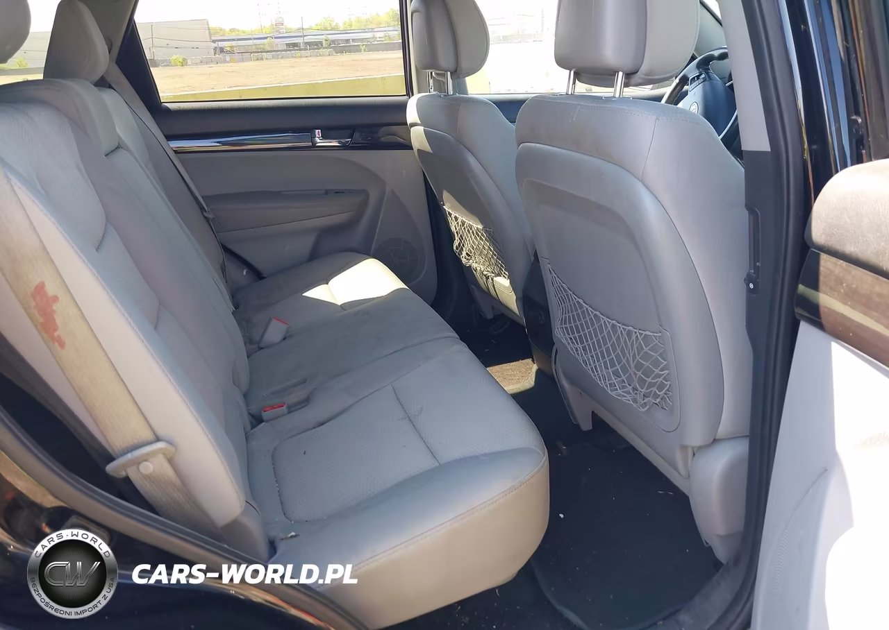2012 Kia Sorento Lx VIN:5XYKTCA64CG225573 - 8